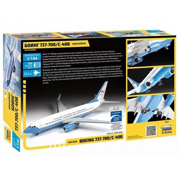 Zvezda 7027 BOEING 737-700 1/144