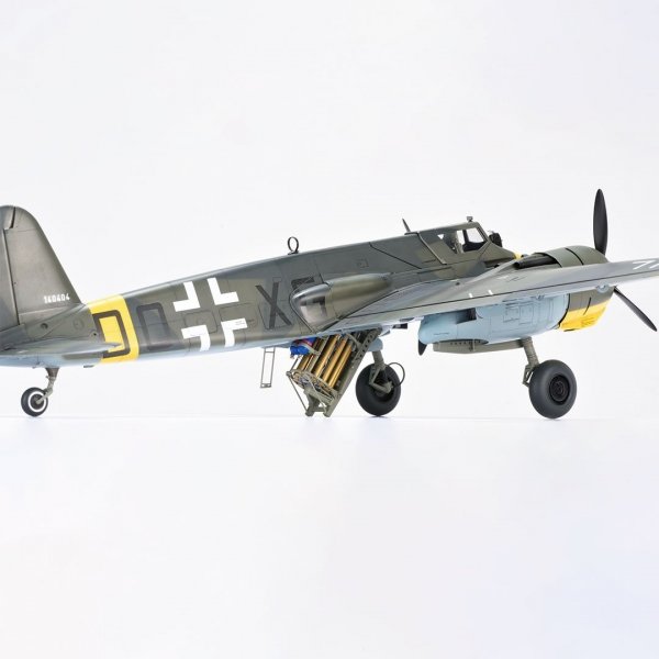 Zoukei-Mura SWS3219 Henschel Hs 129 B-3 1/32