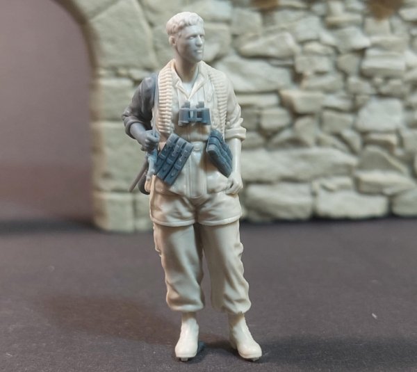 Panzer Art FI35-248 German fallschirmjager MG34 ammo carrier 1/35
