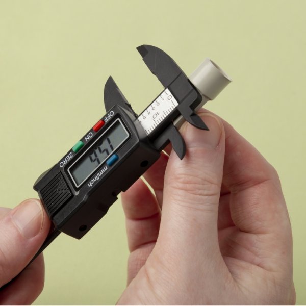 Modelcraft PGA1001 Plastic Digital LCD Caliper (100mm)