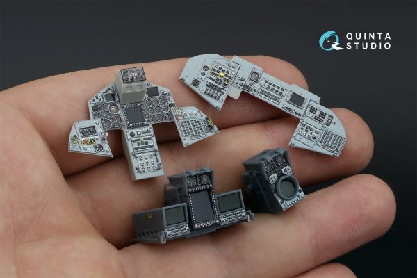 Quinta Studio QDS+32228 Tornado Gr.4 3D-Printed &amp; coloured Interior on decal paper (Italeri) (Small version) (with 3D-printed resin parts) 1/32