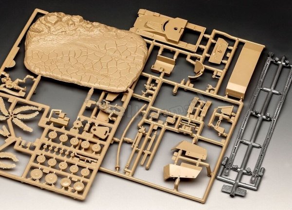 Revell 03334 Sd.Kfz. 124 Wespe - First Diorama Set 1/76