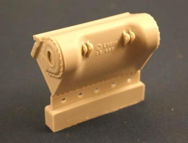 Panzer Art RE35-099 Differential cover for Sherman tank (final model) 1/35