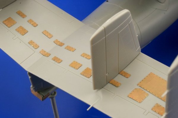 Eduard 48640 E-2C surface panels KINETIC (1:48)