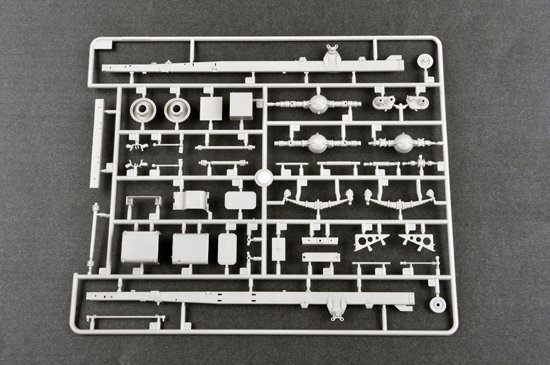 Trumpeter 01028 Russian BM-21 Grad Multiple Rocket Launcher 1/35