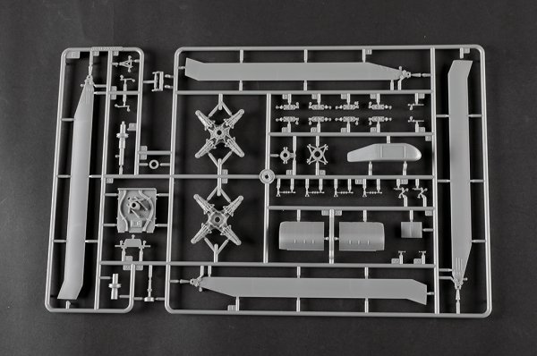 Trumpeter 05115 AH-64A Apache Late 1/35