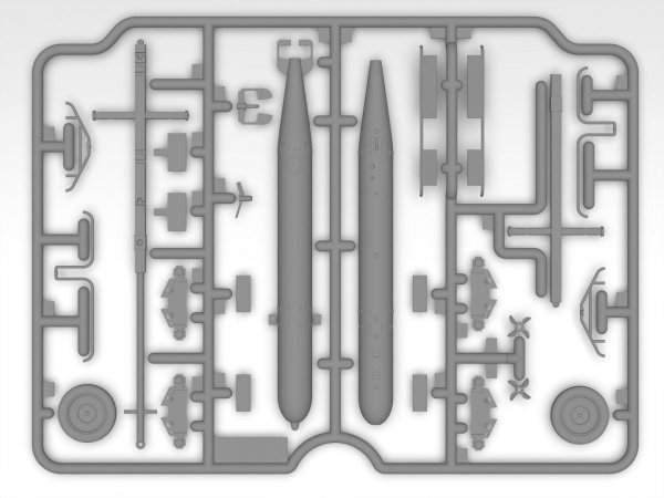 ICM 48229 Ju 88A-4 with German Ground Personnel and Torpedo Trailers 1/48