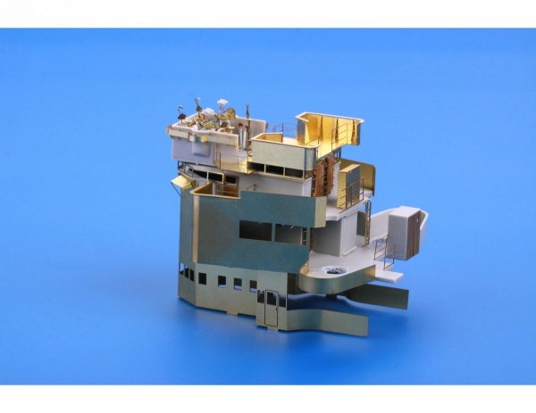 Eduard 53197 HMS Hood pt. 7 main top TRUMPETER 1/200