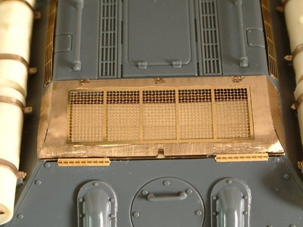Voyager Model VPE48018 Su-122 1/48