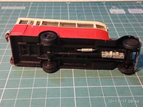 Zebrano 72110 ZiS-8 Soviet Bus 1/72