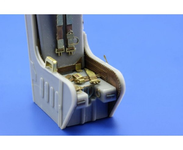 Eduard 32724 A-4E Escapac IA-1 seatbelts 1/32 Trumpeter