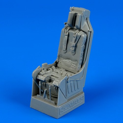 Quickboost QB32147 A-7D Corsair II Ejection Seat with Safety Belts 1/32