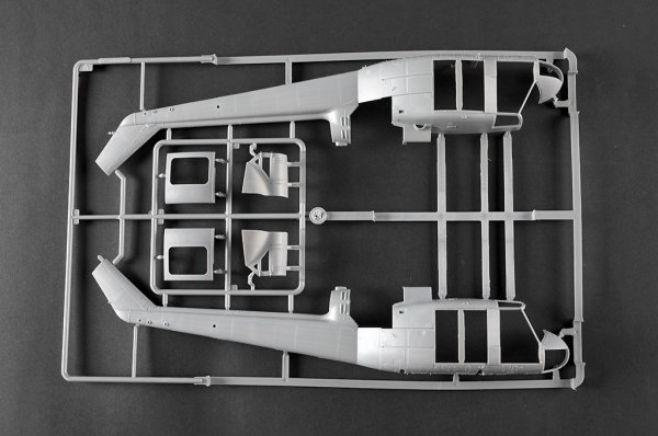 Trumpeter 05112 UH-1B Huey - Gunship 1/35