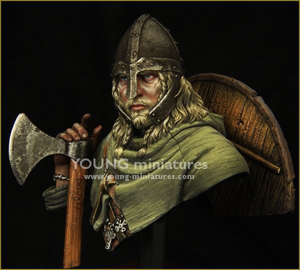 Young Miniatures YH1841 VIKING Warrior 1/10