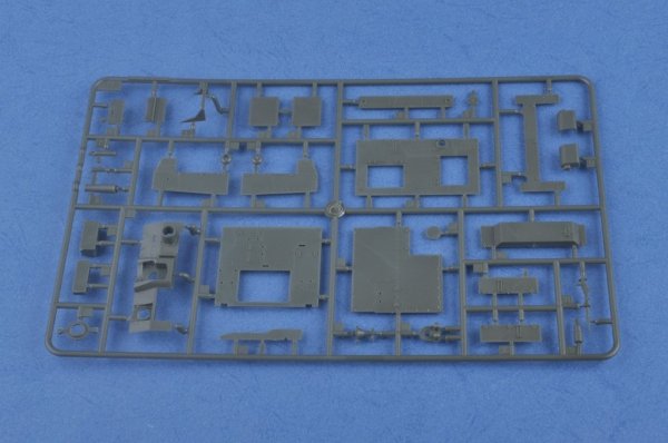 Hobby Boss 82499 Soviet AT-1 Self Propelled Gun (1:35)