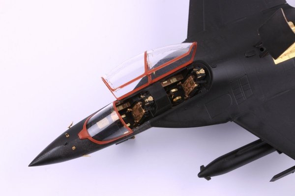 Eduard 73618 Yak-130 ZVEZDA 1/72