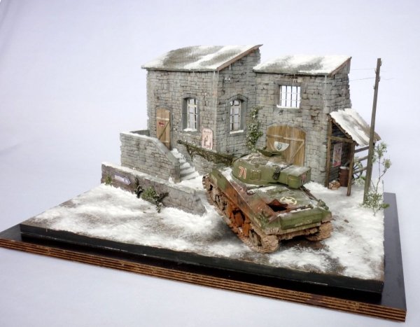 RT-Diorama 35279 Diorama Base: Ardennes Farm 1/35