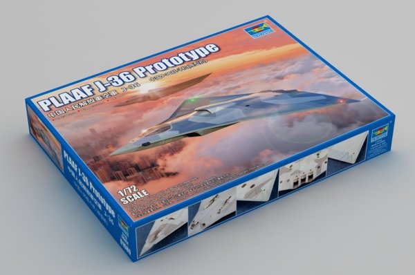 Trumpeter 01689 PLAAF J-36 Prototype 1/72