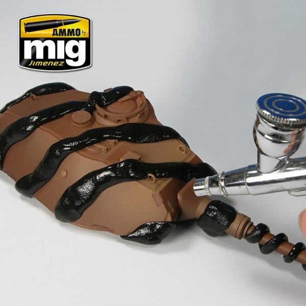 AMMO of Mig Jimenez 8012 Camouflage Masking Putty