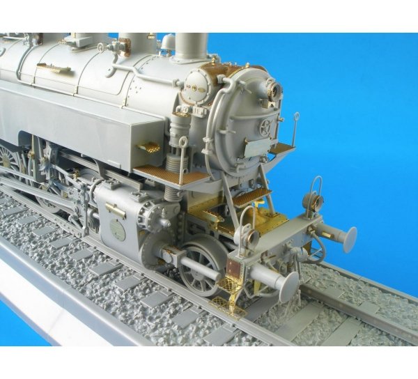 Eduard 36174 BR 86 exterior 1/35 Trumpeter