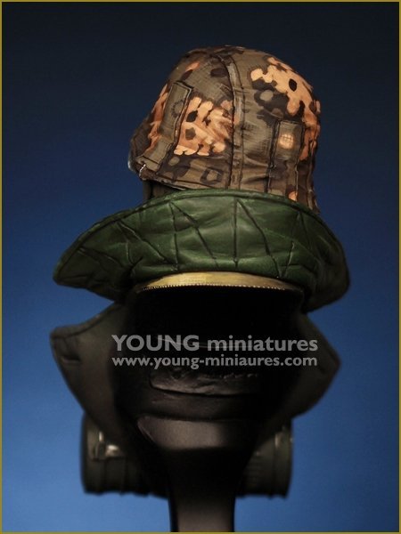 Young Miniatures YM1889 WWII German Feldgendarmerie 1/10