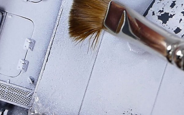 Humbrol AV0101 Chipping and Scratching Agent (20 ml)