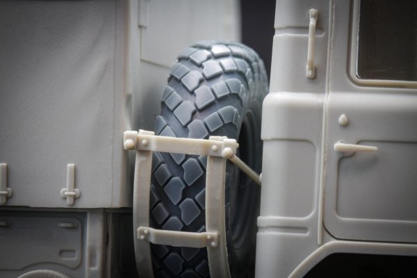 ScaleX WM 35005 GAZ-66 Ordinary wheel set (for Trumpeter) 1/35