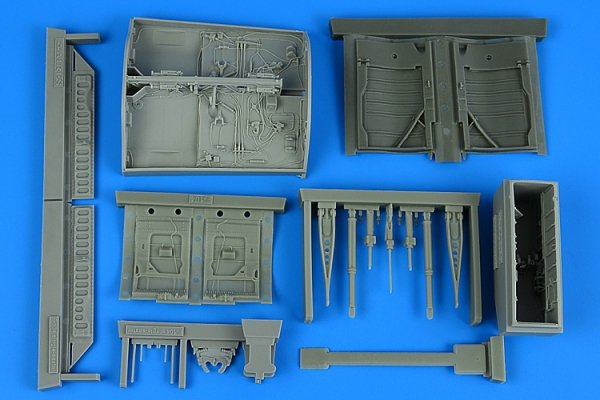 Aires 2292 F-104A/C Starfighter wheel bay for ITALERI 1/32
