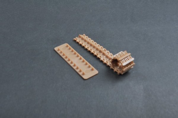 Trumpeter 02054 KARL late Track links for Morser Karl the Great 040/041