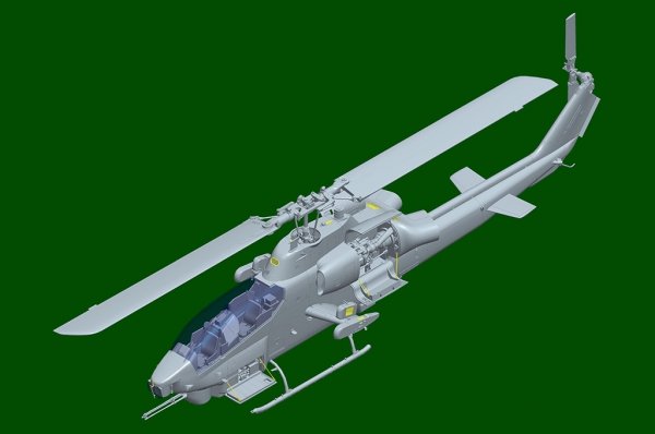 Trumpeter 05117 AH-1W Super Cobra (Turned Exhaust) 1/35