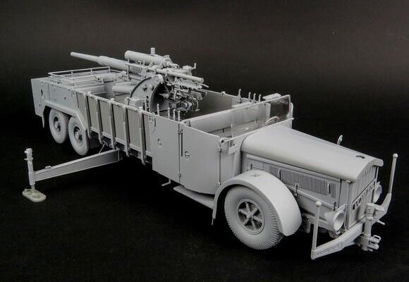 Das Werk DW35024 8,8 cm Flak on a 9t VOMAG 1/35