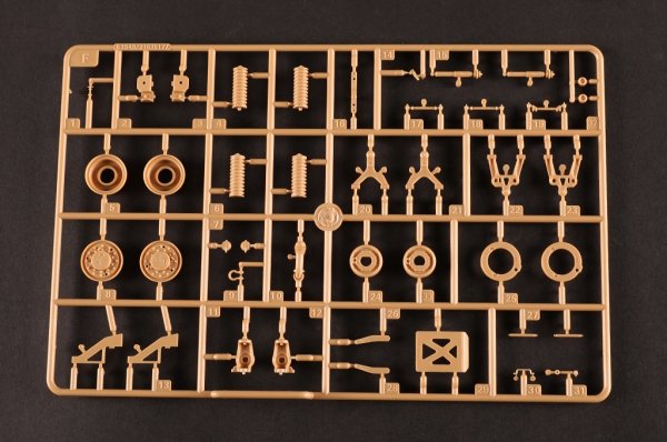 I Love Kit 63549 LVSR MKR16 Tractor 1/35