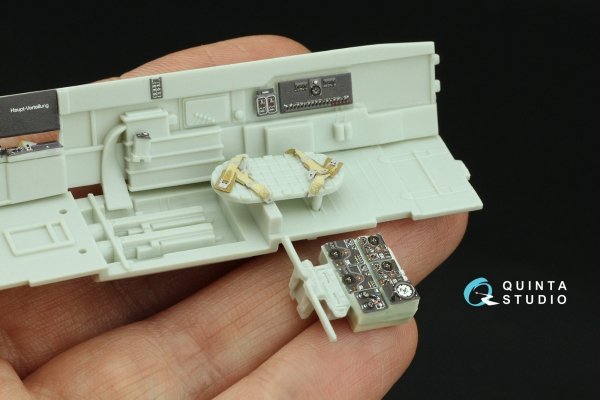 Quinta Studio QD48435 Bf 110G-2 3D-Printed coloured Interior on decal paper (Revell) 1/48