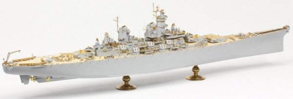 Pontos 37034FN USS BB-63 Missouri 1945 &quot;Advanced&quot; Detail Up Set for Hobbyboss Kit (Teak Tone wooden deck) 1/350