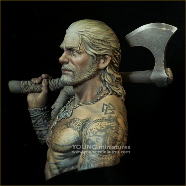 Young Miniatures YH1867 The Birka Viking Warrior 1/10