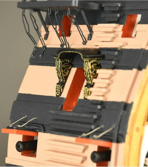 ARTESANIA LATINA 20500 Przekrój sekcji okrętu HMS Victory 1/72