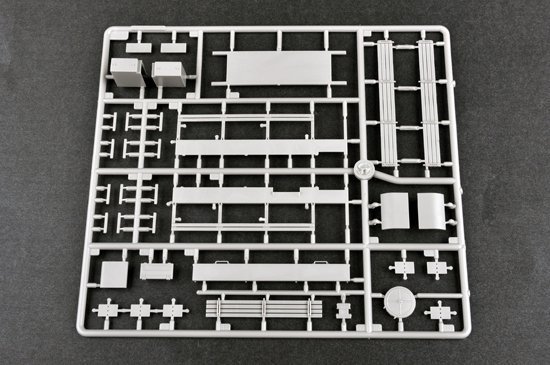 Trumpeter 09501 AT-T Artillery Prime Mover 1/35