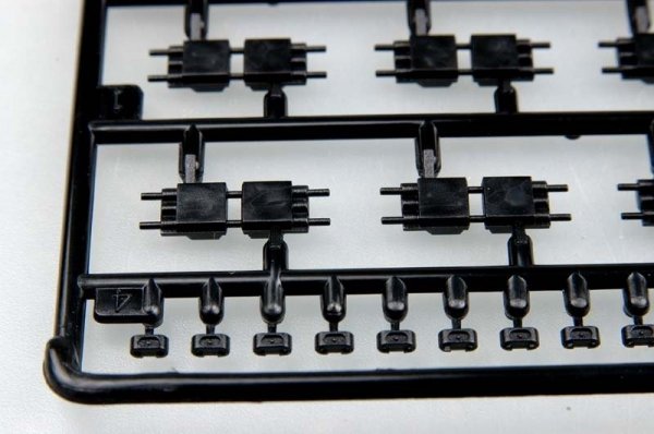 Trumpeter 02032 U.S. T156 track for K1/M1/M1A1 (1:35)