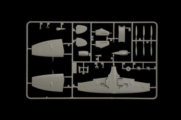 Italeri 1482 Spitfire Mk.V / Mk.IX Aces 1/72