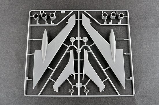 Trumpeter 01687 Tu-128M Fiddler 1/72