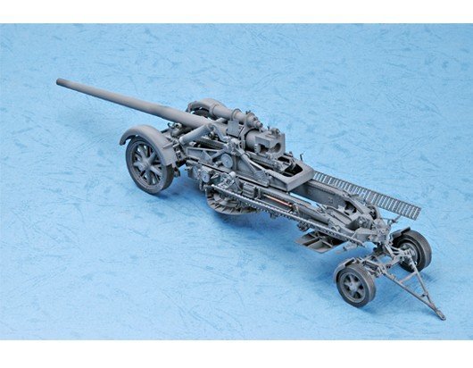 Trumpeter 02313 German 17cm Kanone 18 Heavy Gun (1:35)