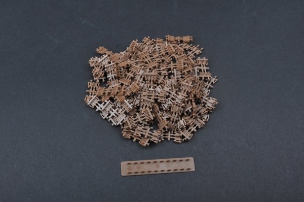 Trumpeter 02054 KARL late Track links for Morser Karl the Great 040/041