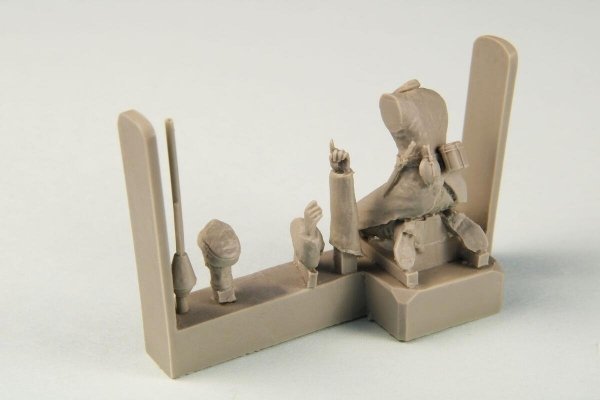 CMK F48270 German WW II Volkssturm Berlin 1945 1/48