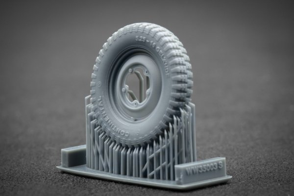 ScaleX WW 35003S Kubelwagen type 82 Sagged wheel set (for Meng, Tamiya) 1/35