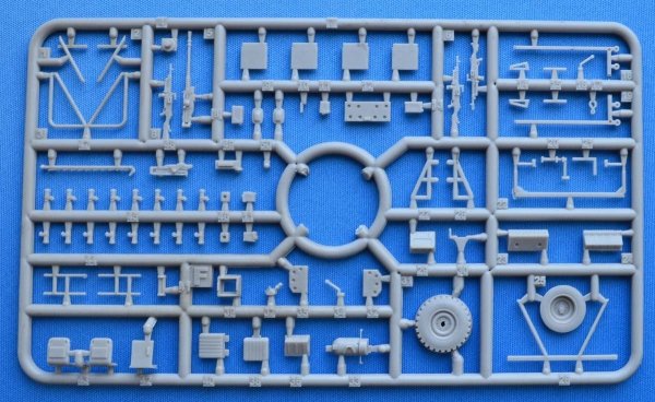 ACE 72458 JACAM 4x4 Unimog for long-range patrol missions 1/72