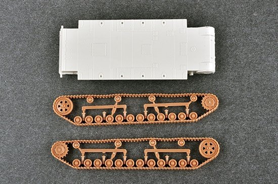 Trumpeter 07151 Soviet T-28 Medium Tank (Riveted) 1:72