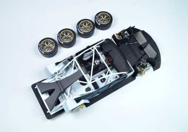 NuNu PN24010 BMW M8 GTE 2019 DAYTONA WINNER 1/24