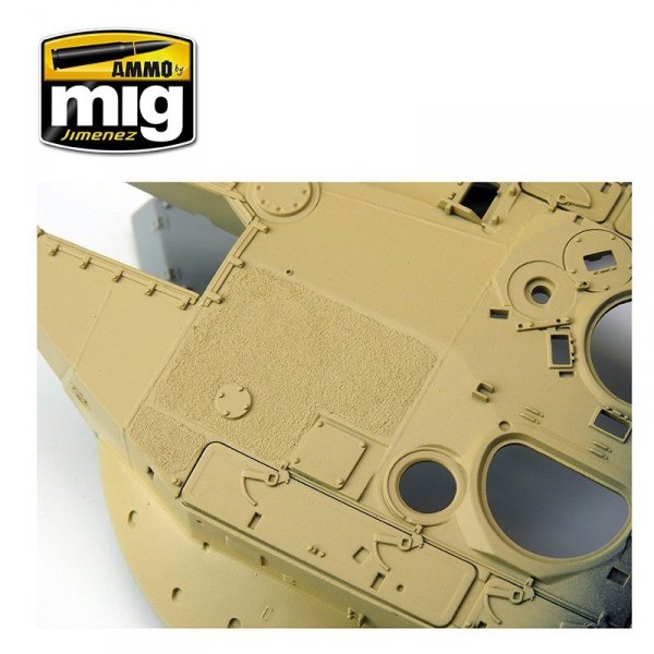 Ammo of Mig 2033 ANTI-SLIP PASTE - SAND COLOR FOR 1/35