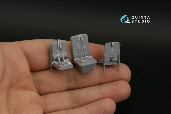 Quinta Studio QD35100 CH-54A 3D-Printed &amp; coloured Interior on decal paper (ICM) 1/35