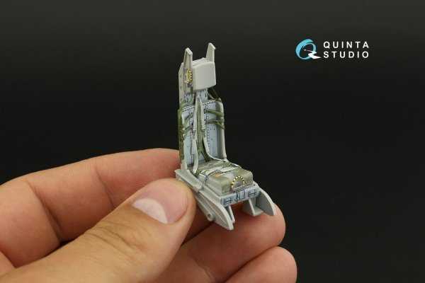 Quinta Studio QR32016 C-2 seat for F-104 family (Italeri) 1/32